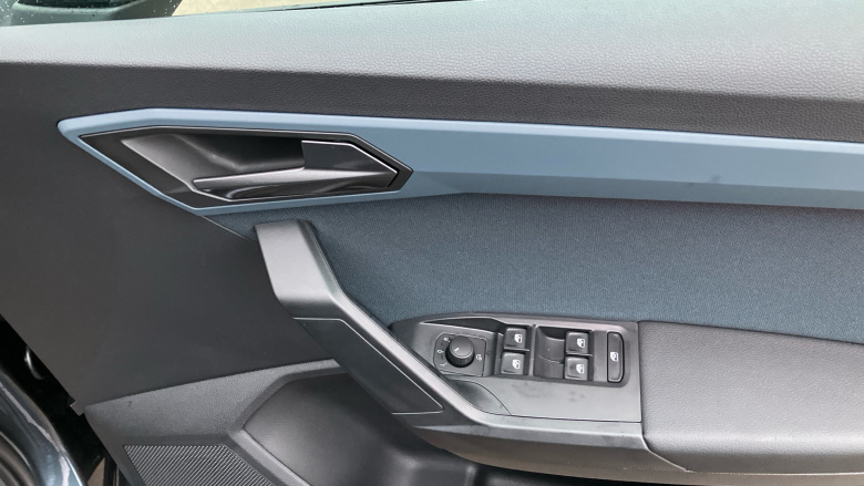 SEAT Arona 1.0 TSI EVO SE Technology 5dr Petrol Hatchback